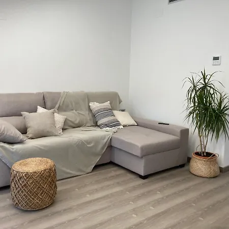 Centrico Con Wifi Y Climatizado De 1 Y Sofa-cama 3 Personas Apartment