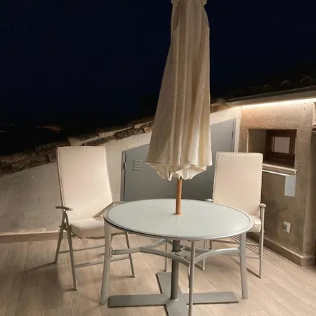 Centrico Con Wifi Y Climatizado De 1 Y Sofa-cama 3 Personas Apartment *