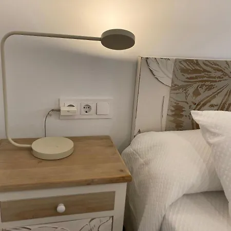 Apartment Centrico Con Wifi Y Climatizado De 1 Y Sofa-cama 3 Personas *