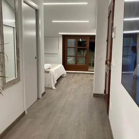 Centrico Con Wifi Y Climatizado De 1 Y Sofa-cama 3 Personas * Santa Coloma De Farners